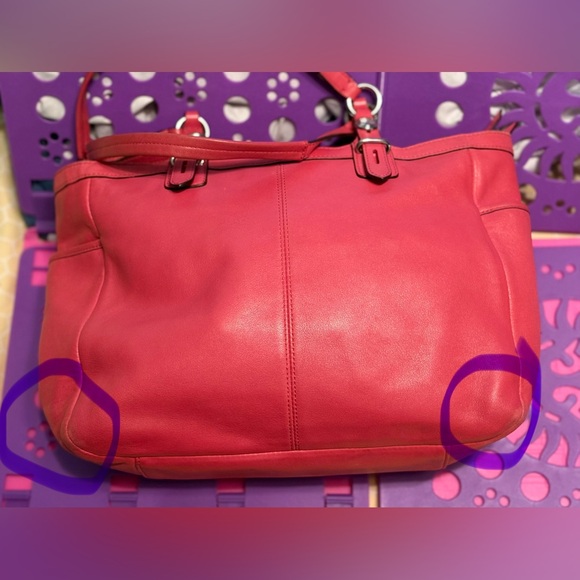 Coach Medium Leather Shoulder Bag. Pink/bright coral - Picture 15 of 16